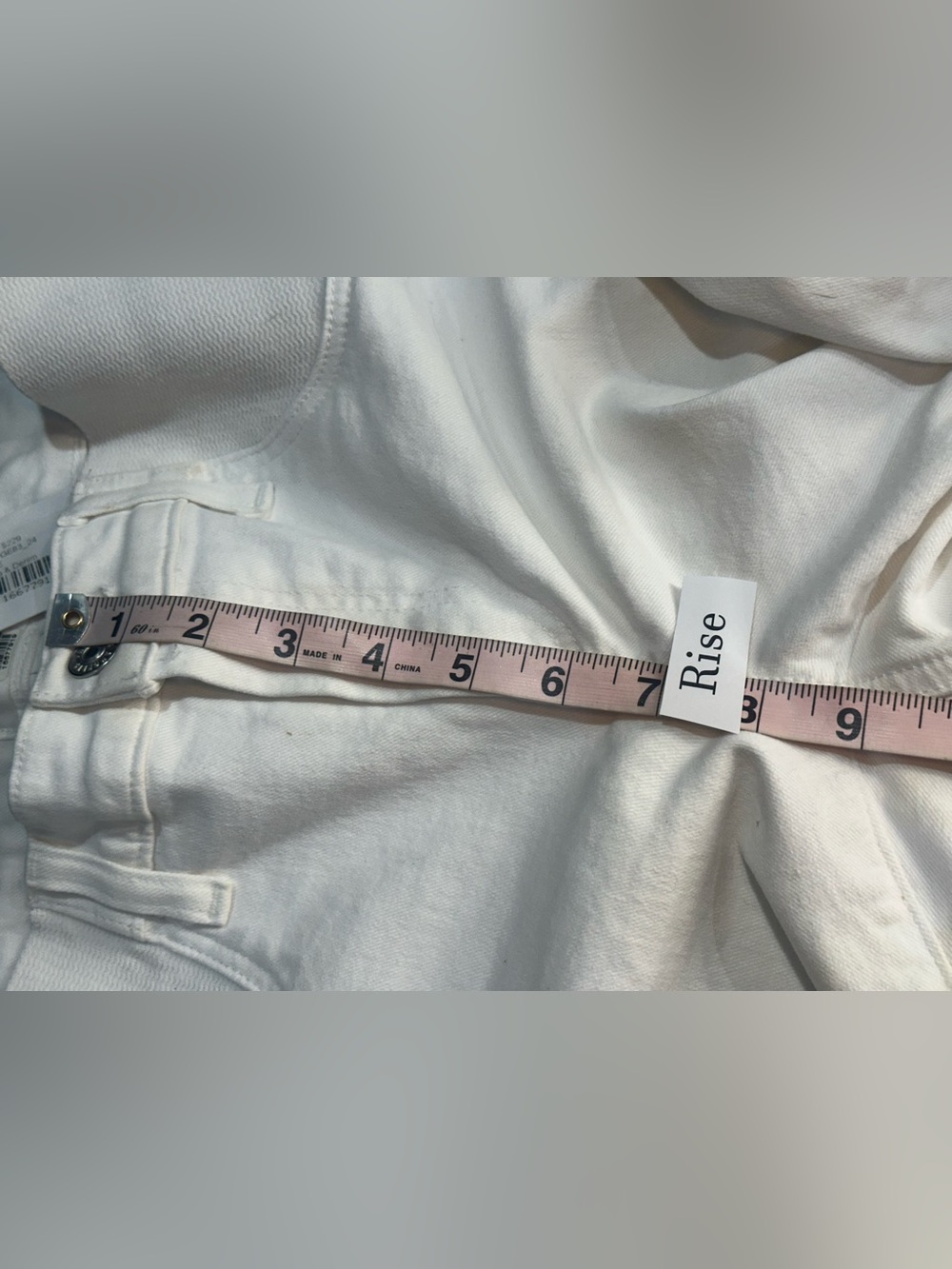 LIKE NEW SIZE 24 PAIGE White Wide-Leg Frayed-Hem Jeans - Picture 8 of 12